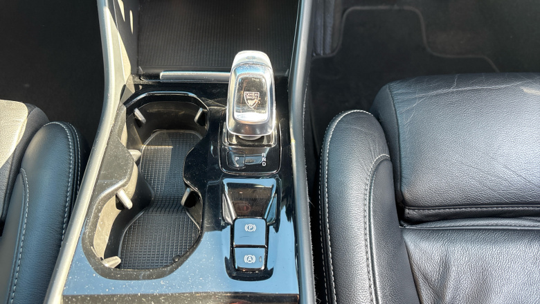 Volvo Xc40 1.5 T5 Recharge PHEV Inscription Pro 5dr Auto Estate